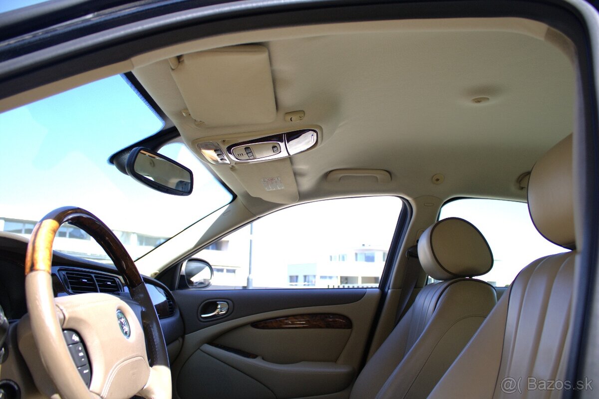 Jaguar S-Type 2.7 V6 Executive AT6, 152kw - 13