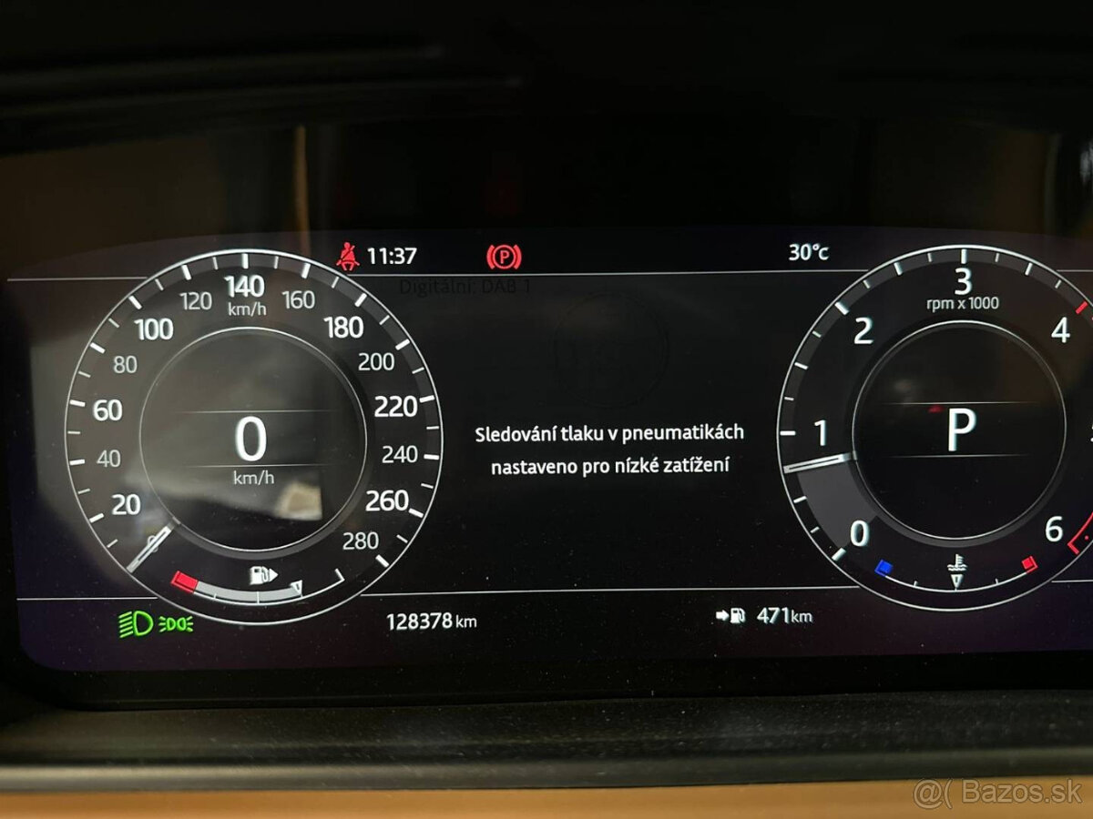 Land Rover Range Rover Velar D300 HSE - 13