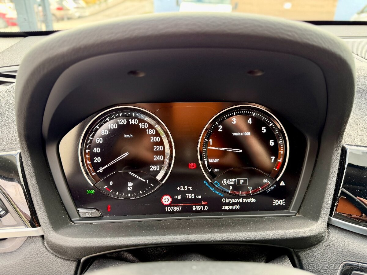 BMW X1 sDrive20i Sportline - 13
