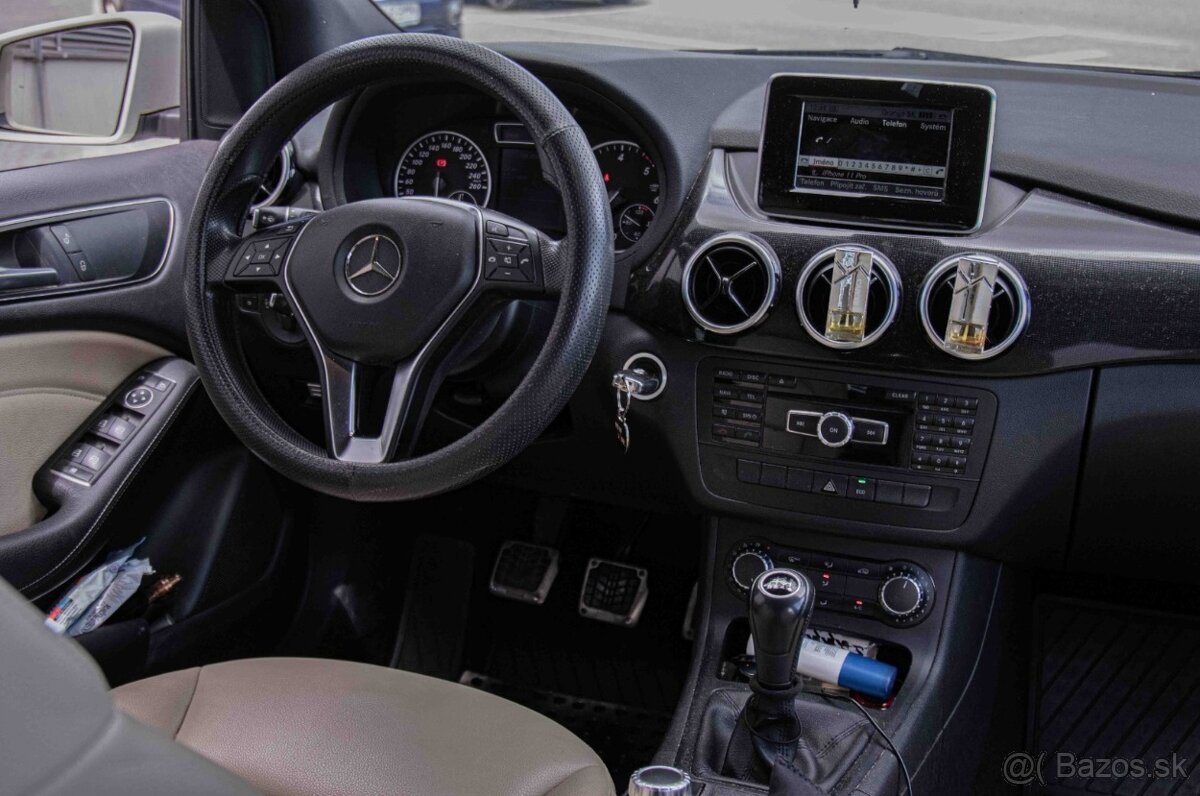Mercedes-Benz B trieda 180 CDI BlueEFFICIENCY - 13