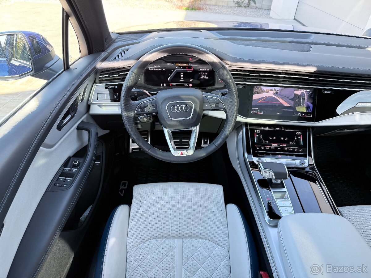 Audi Q7 S-line - 13