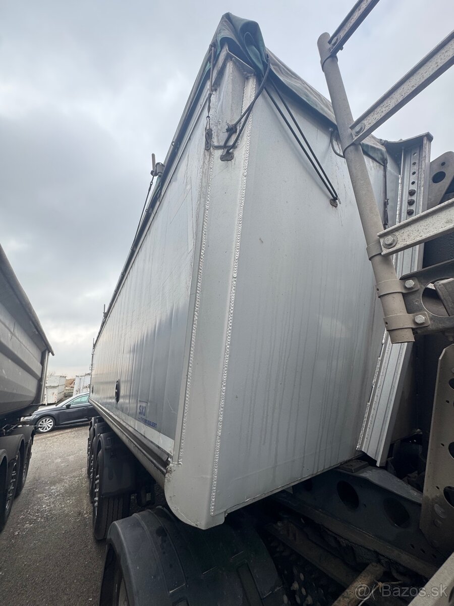 Sklápací náves Schmitz - 13