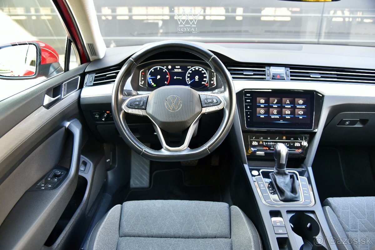 Volkswagen Passat Variant facelift 2.0 TDI DSG DPH - 13