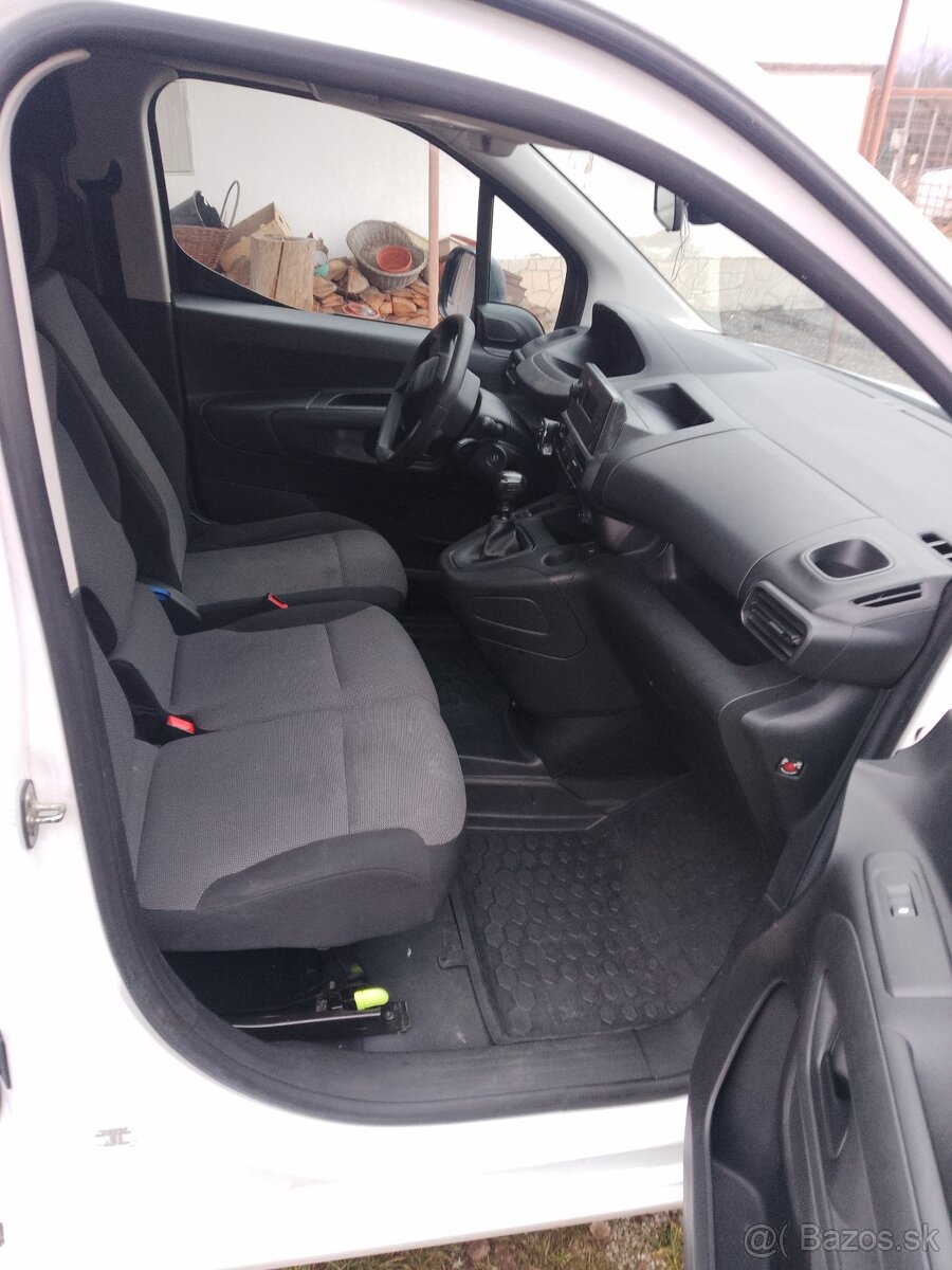 Peugeot partner 1,5bluehdi - 13