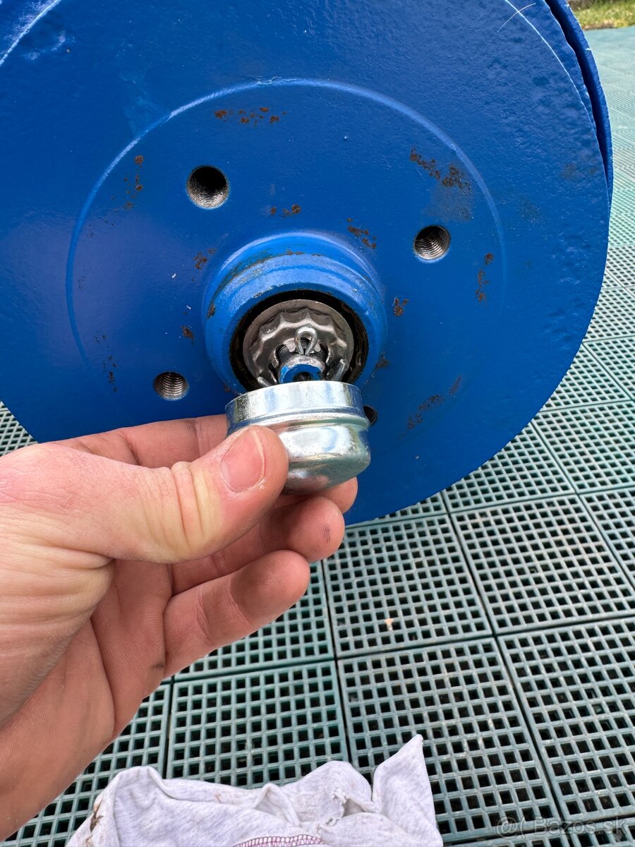 Náprava na vlečku vozík - 13