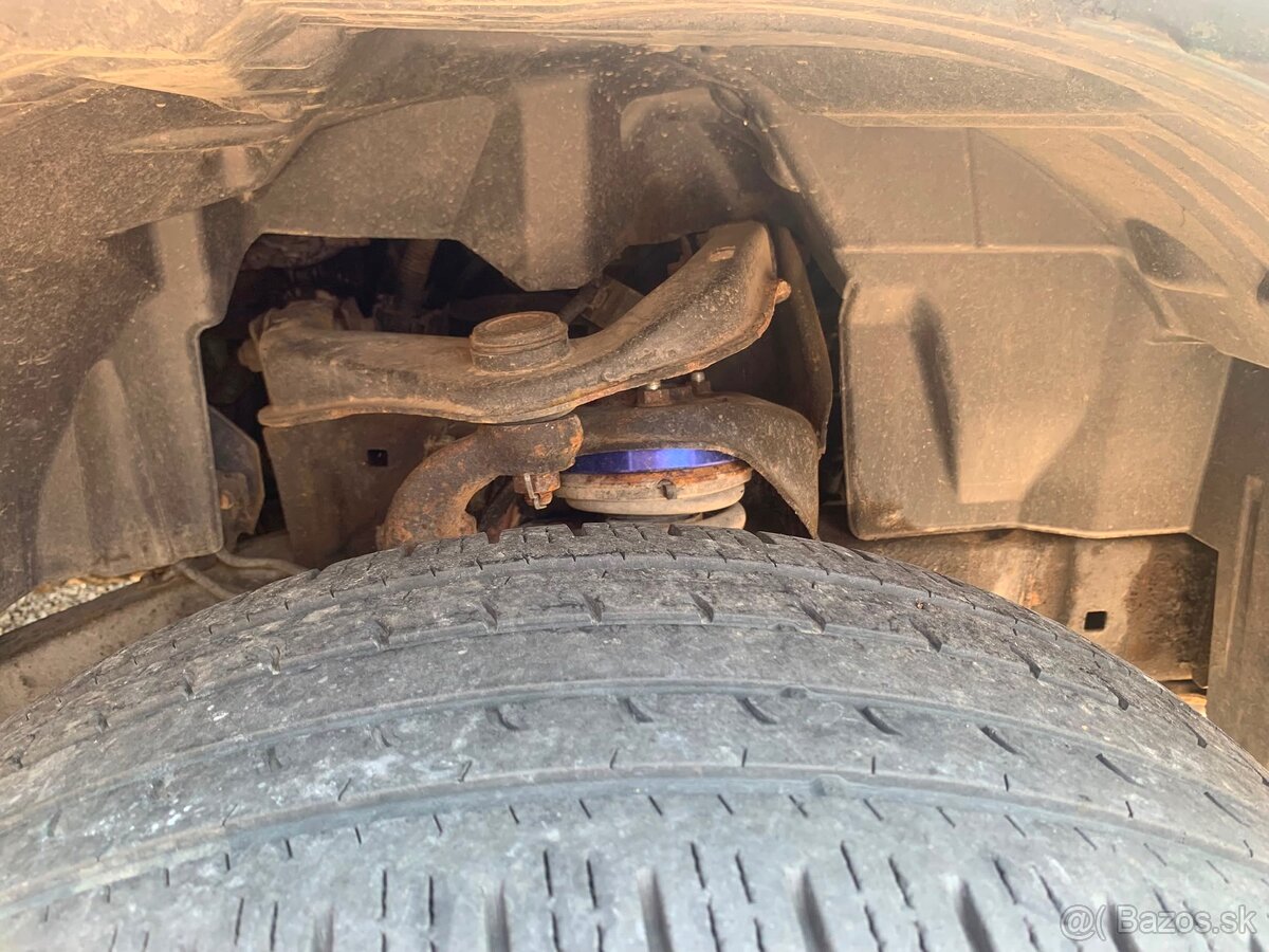 Nissan Navara 2,5 diesel bez hrdze - 13