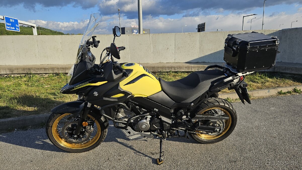 SUZUKI V-STROM DL650XT - 13