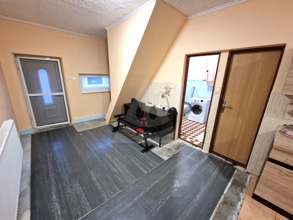 Exkluzívne Rekonštruovaný rodinný dom v blízkosti centra - 13