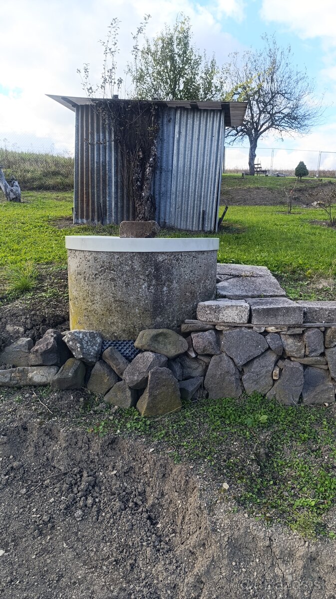 Rodinný dom s pozemkom - 13