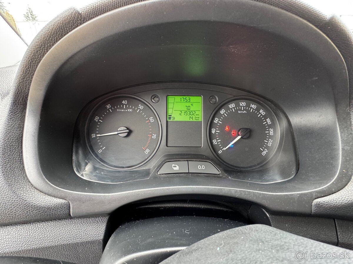 Škoda Roomster 1.2 TSI - 13