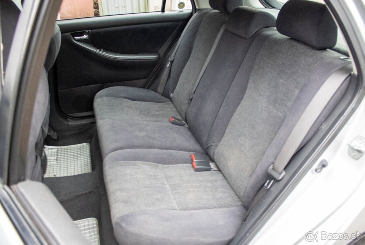 Toyota Corolla 2.0 D-4D 81kW - 13