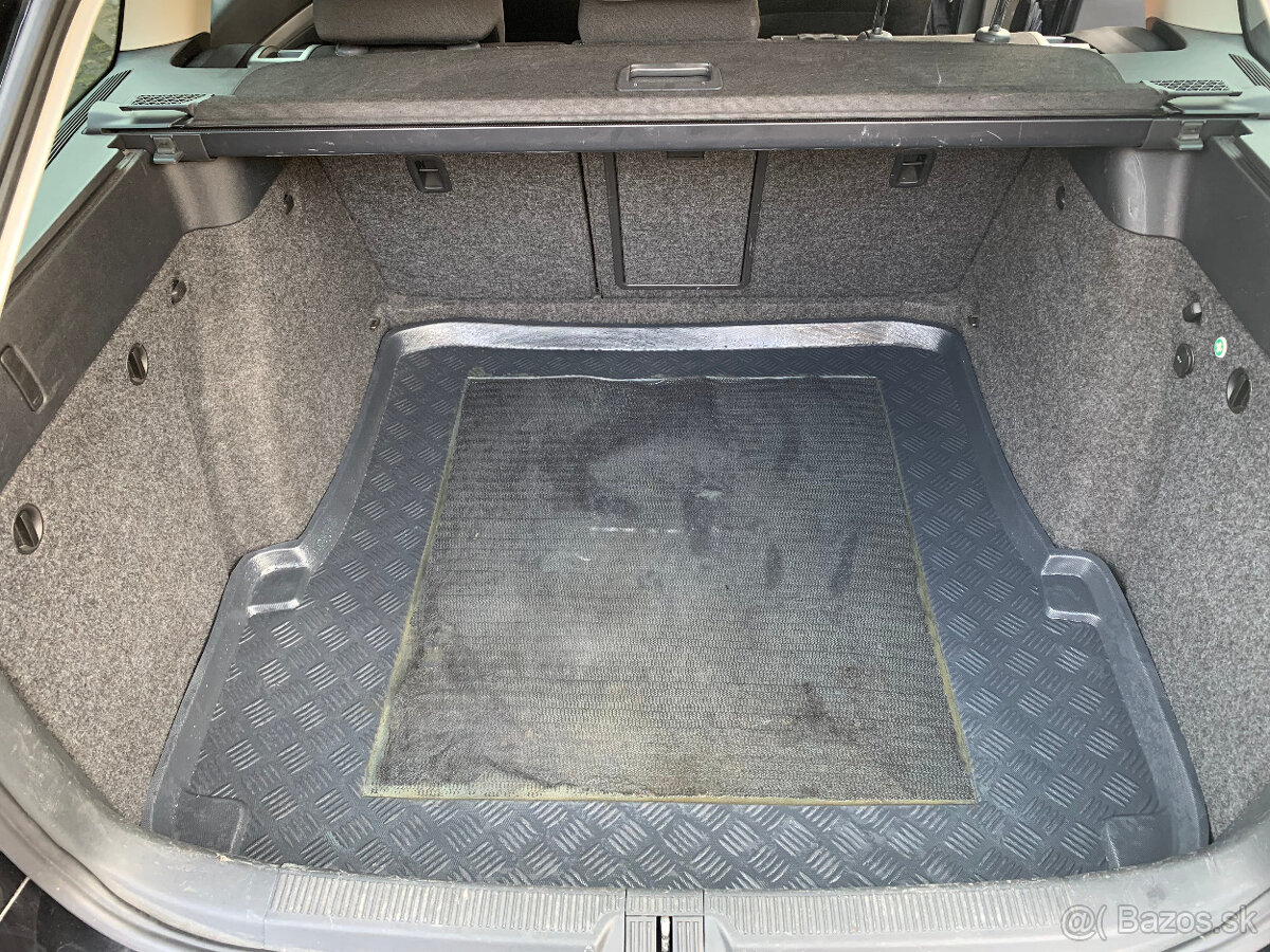 Škoda Octavia II Combi 1.6 TDI CR Elegance - 13