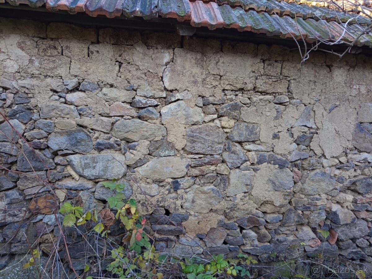 Na predaj dva rodinné domy Bátovce, 30min.Banská Štiavnica - 13