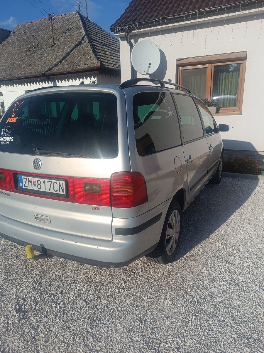 Vw Sharan 1,9 TDI 96kw rv.2003 - 13