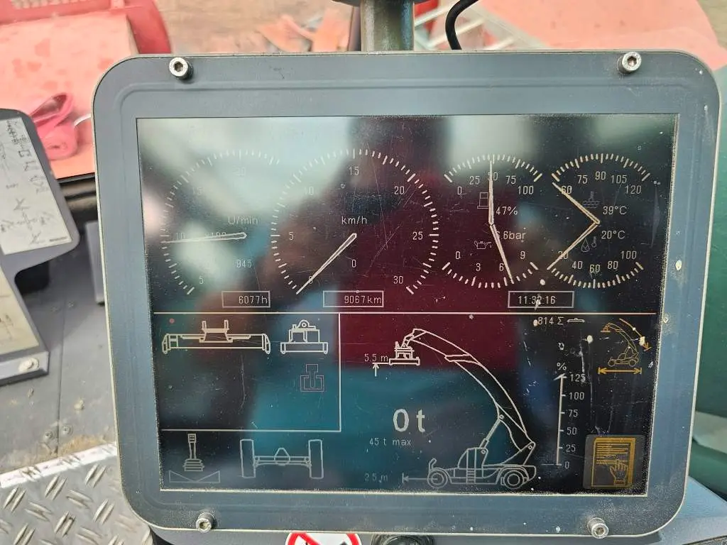 Liebherr LRS V645 nakladač na lodné kontajnery - 13