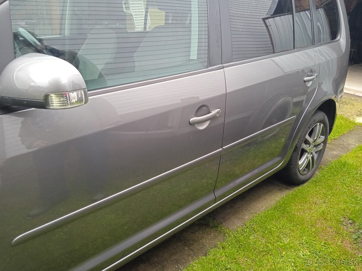 VW Touran 1.9 TDI 77 kW - 13