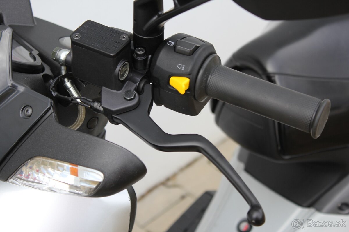 skúter aprilia SR50 2008 AM od 15 rokov ZIMNÁ CENA - 13