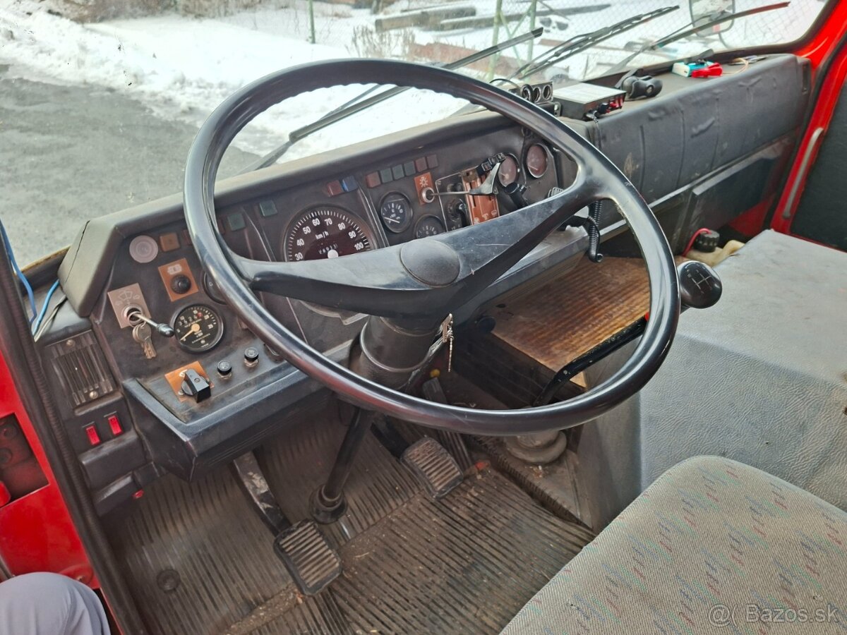 TATRA CAS 32 T 815 6X6 - 13