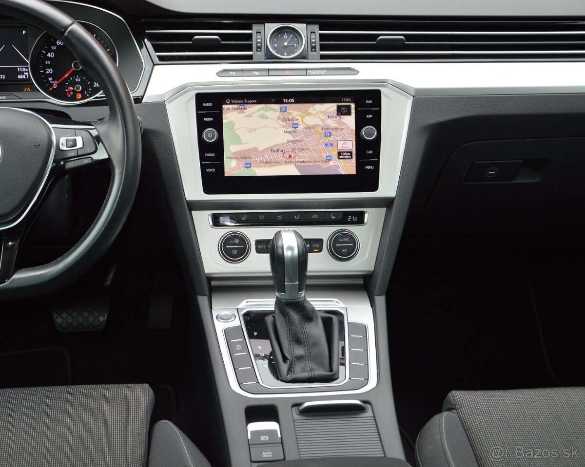 VOLKSWAGEN PASSAT VARIANT 2.0 TDI BUSINESS DSG ACC LED KAM - 13