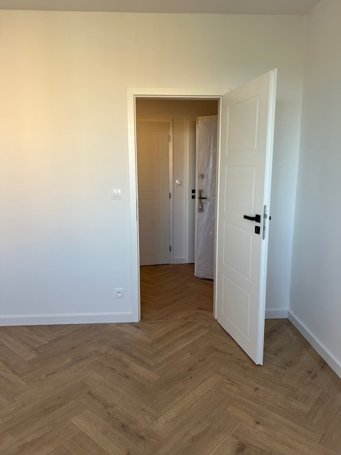 novo zrekonštruovaný 4 izb. byt, Poloreckého ul. - 13