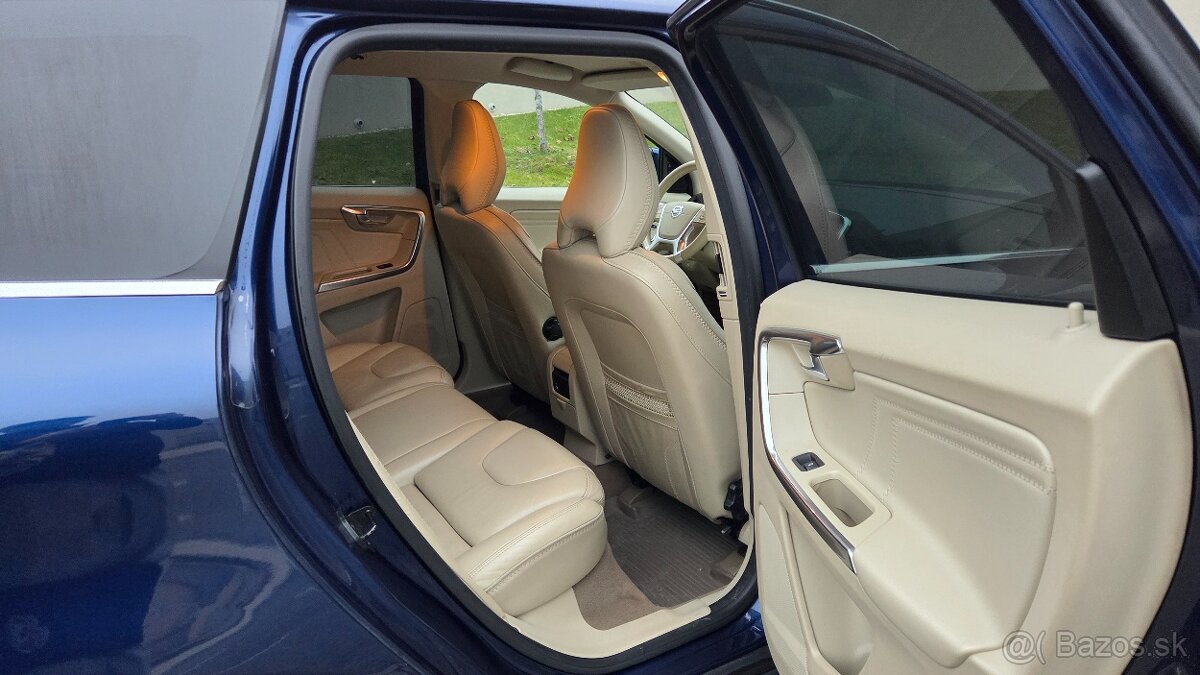 Volvo XC60 D3 - 120kW AWD Ocean Race AT - 13