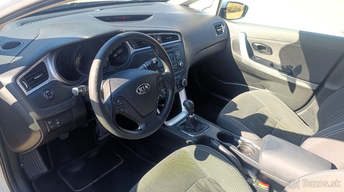 KIA CEED - 13