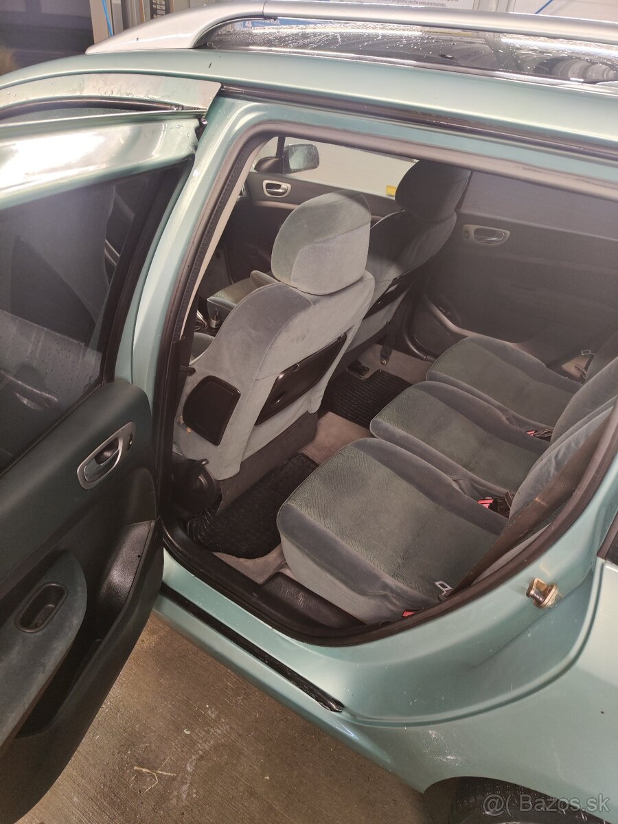 Peugeot 307 - 13