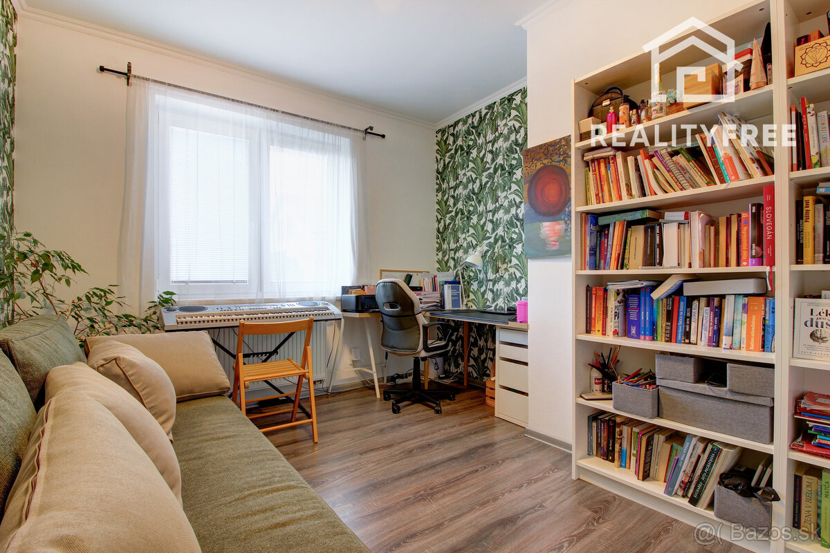 Novinka – samostatne stojaci 4i rodinný dom v obci Láb - 13