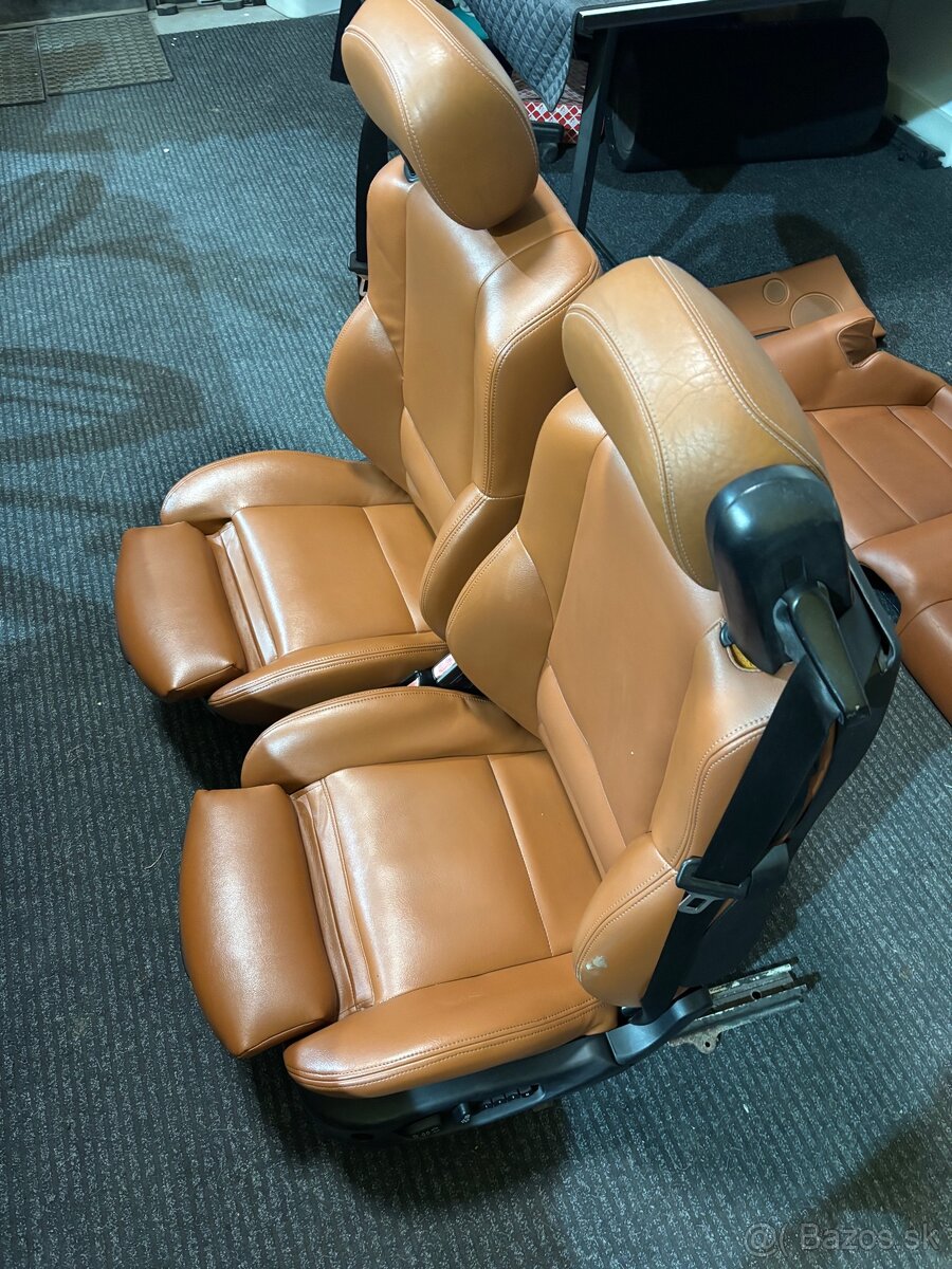 Predám kompletný kožený interiér BMW E46 M3 Cabrio - 13