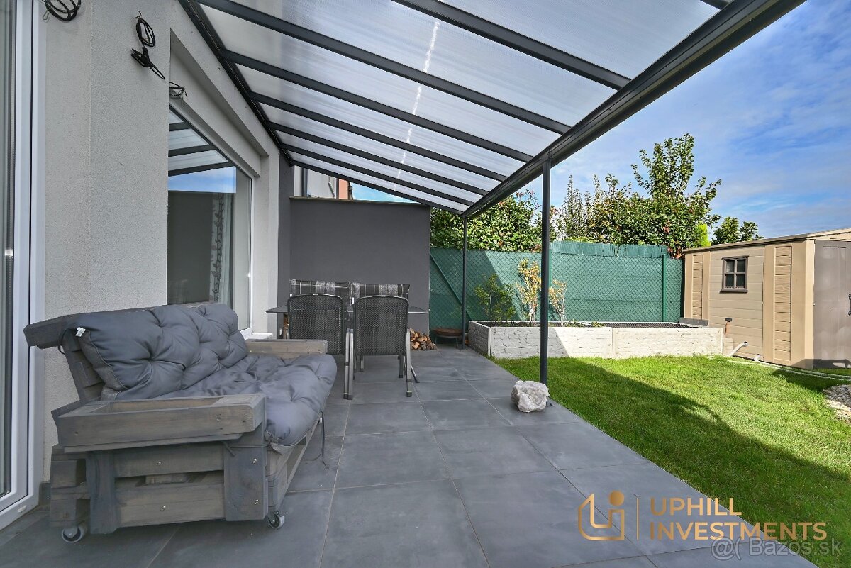 5i dom v radovej zástavbe, Lipová Bernolákovo. Znížená cena - 13