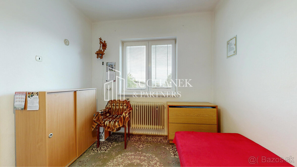 Predaj | Útulný 4-izbový dom vo vyhľadavanej lokalite Malé B - 13