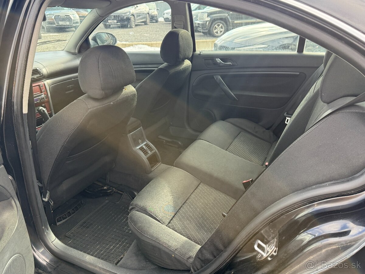 Škoda Superb 1.9 TDI Classic (85kW) - 13