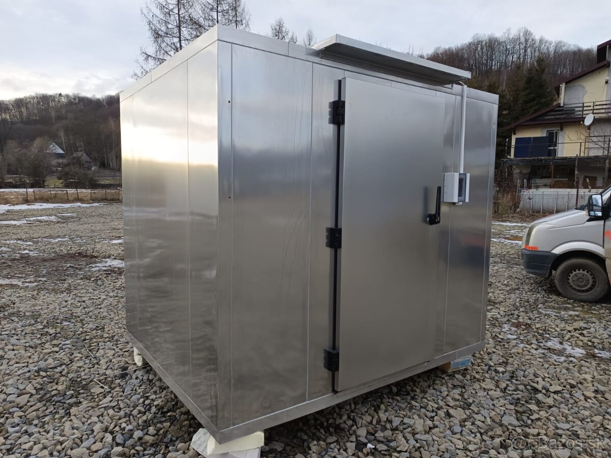 CHLADIACI BOX VONKAJSI - 13