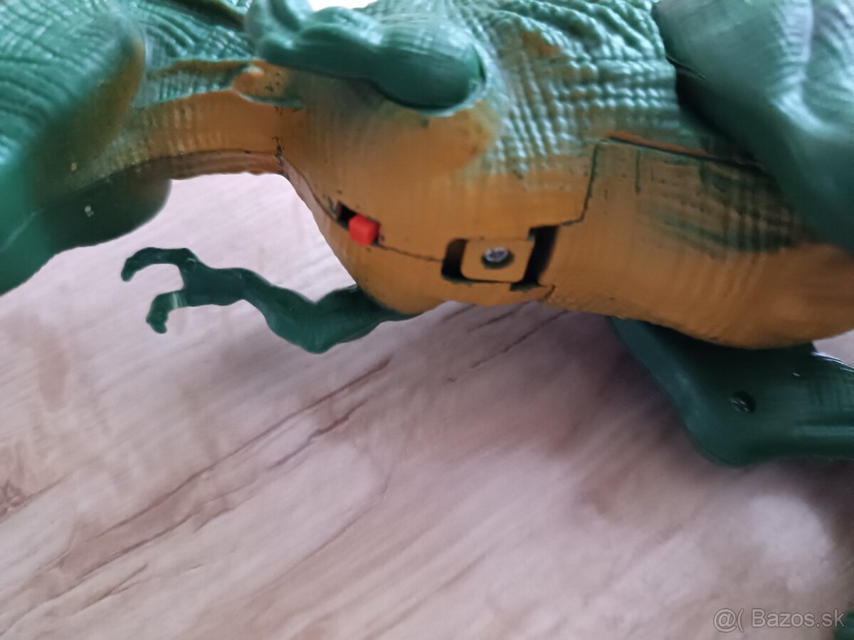 Interaktívny dinosaurus - 13