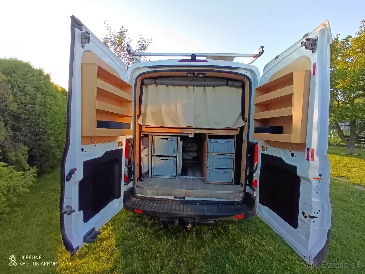 FORD TRANSIT CAMPERVAN 4X4 - 13