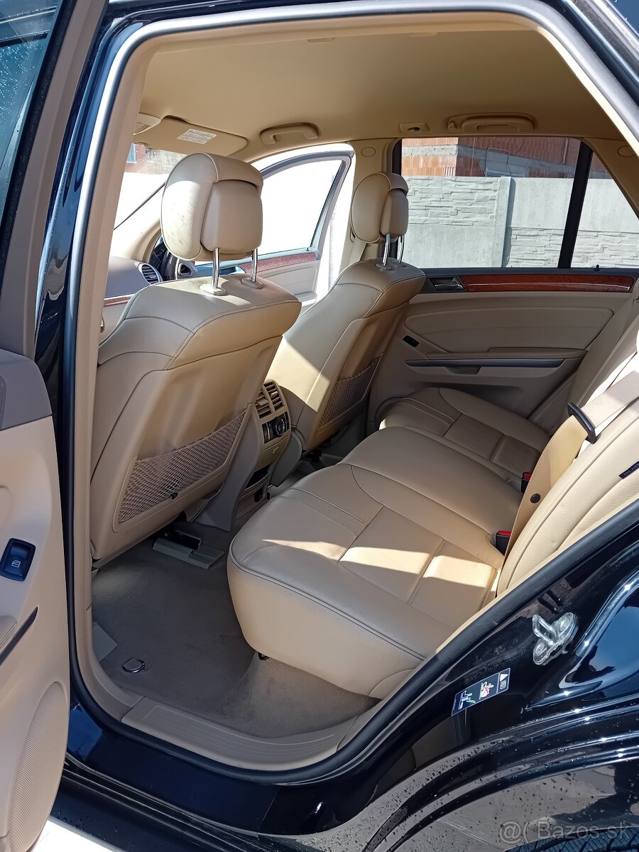 Mercedes Benz ML 350 - 13