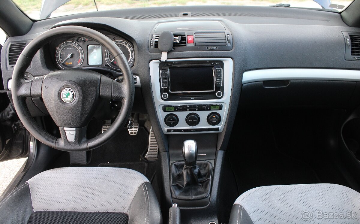 Škoda Octavia Combi 2 RS 2.0 TFSI 147kW - 13