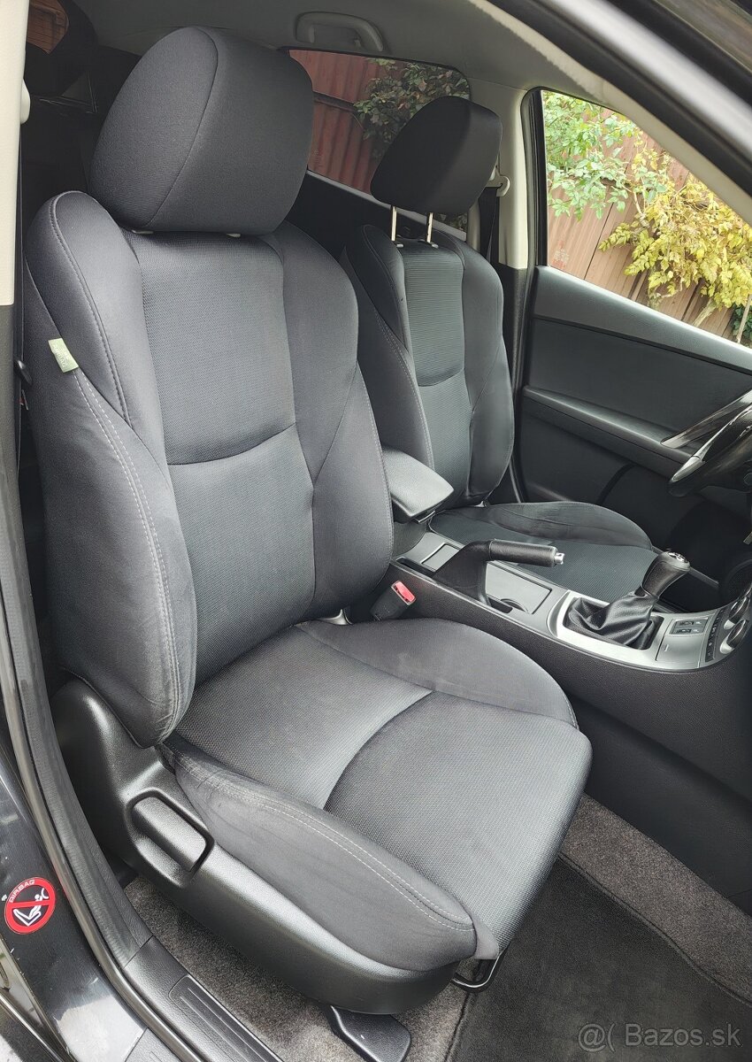 • MAZDA 3 1.6i GTA, 77 kW, Benzín, 5-st. manuál, r.v. 2010 • - 13