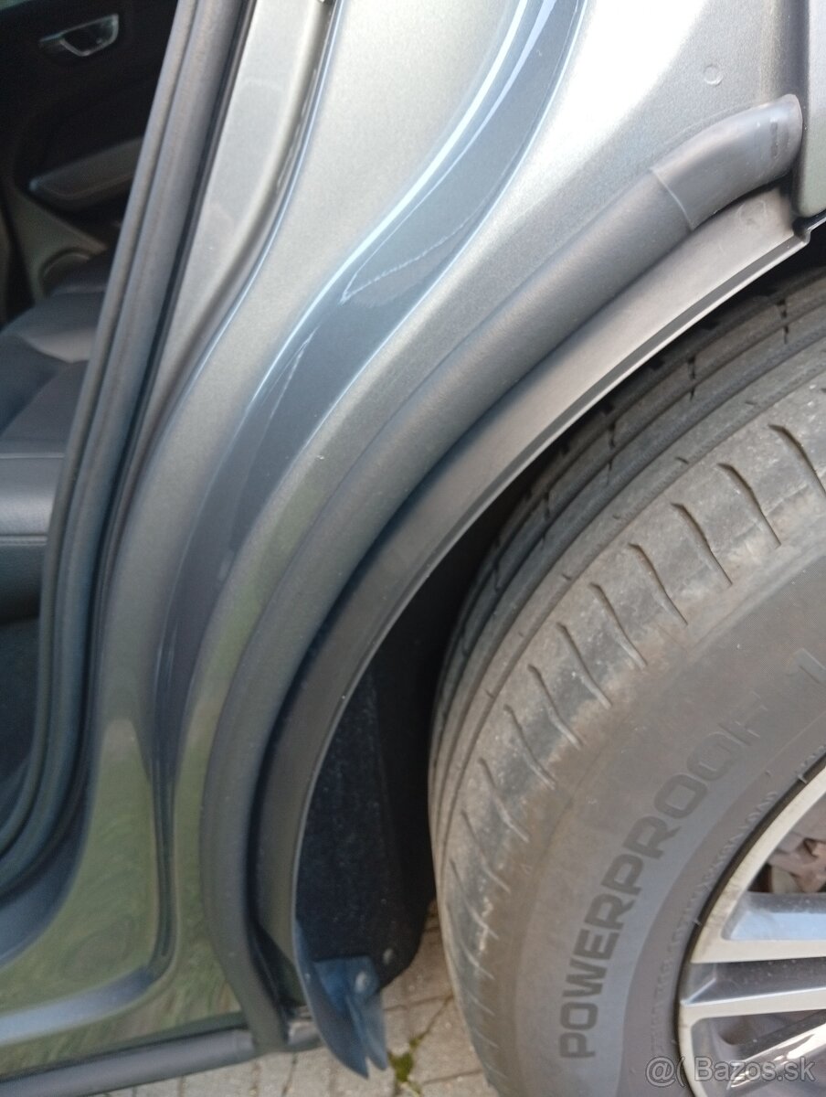 XC60 B4 Momentum - 13