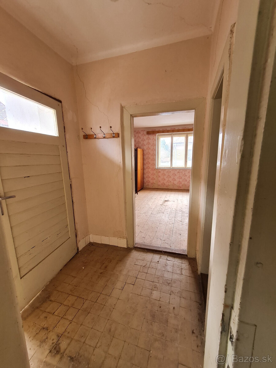 PREDAJ: dom v pôvodnom stave v obci Brusno s právopl.stavebn - 13
