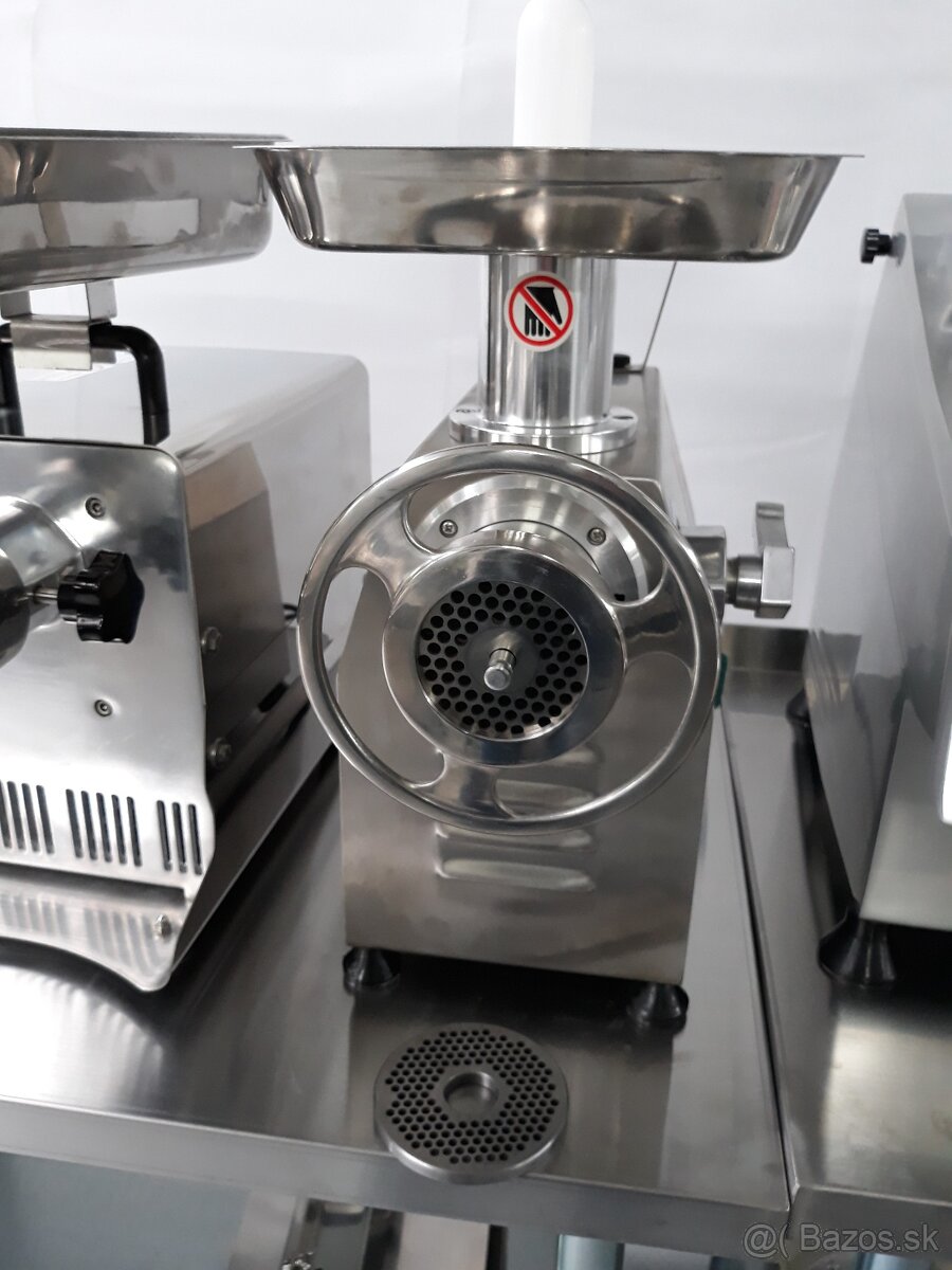 Mlynček na mäso 22 Mäsiarský vlček rezačka mäsa 22 - 13