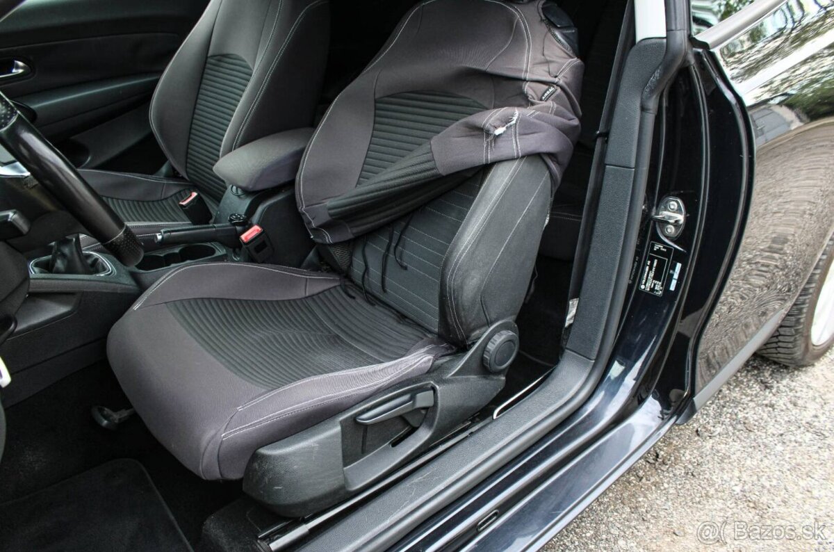 Volkswagen Scirocco 1.4 TSI - 13