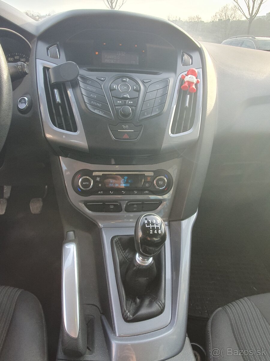 Ford focus 1,6 TDCi 70 kw - 13