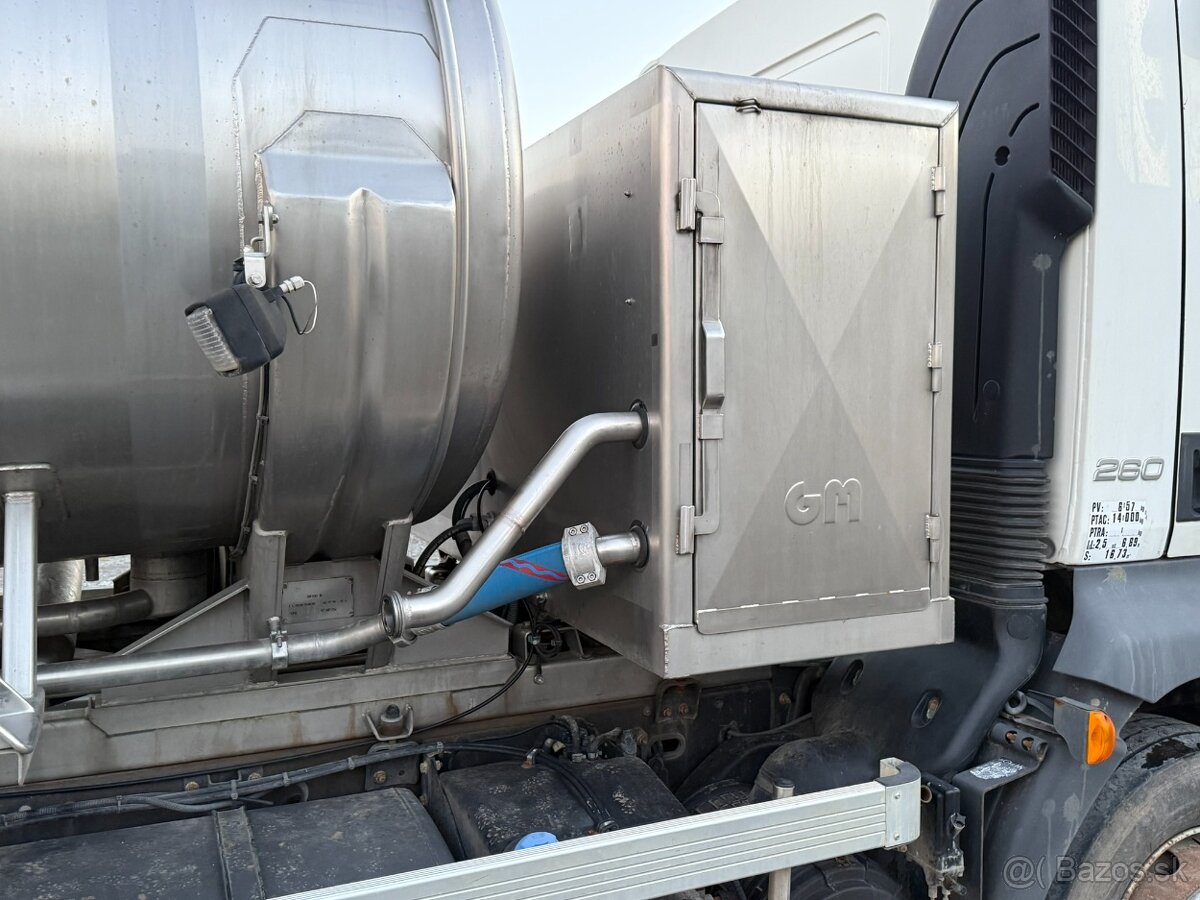 VOLVO FL cisterna - 13