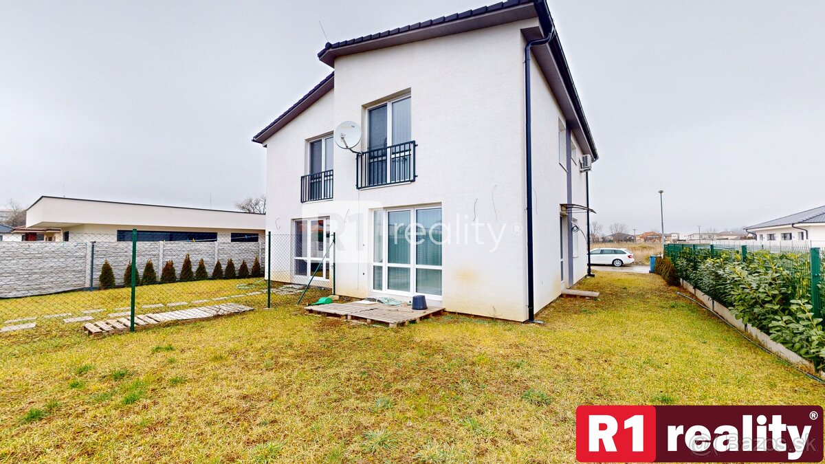 „Váš domov medzi prírodou a eleganciou" /Pekné 4 izbové býv - 13