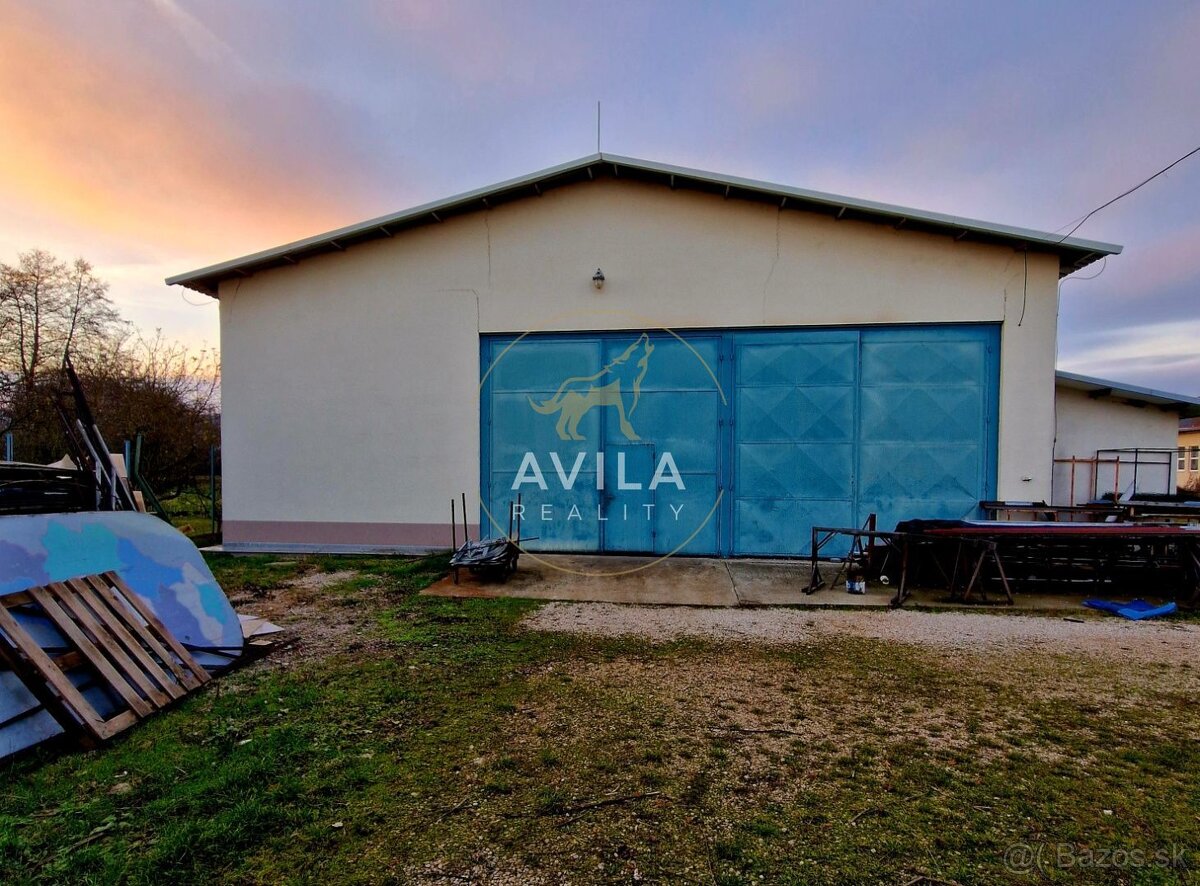 NA PREDAJ: Rozsiahly komerčný areál s pozemkom 1ha v Čachtic - 13