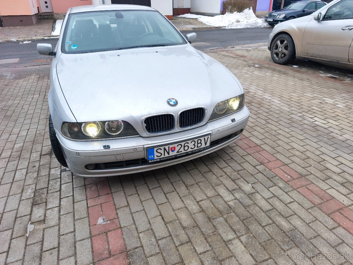BMW E39 530i Manuál - 13