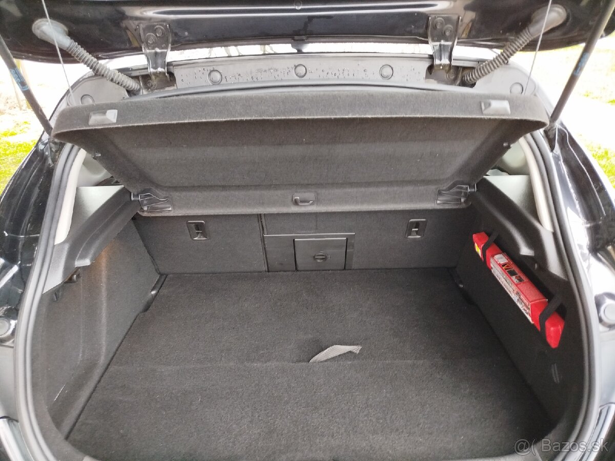 Predám Opel Astra J - 13