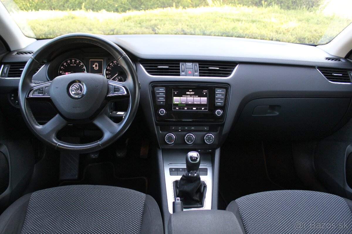 Škoda Octavia combi 1.6 TDI - 13