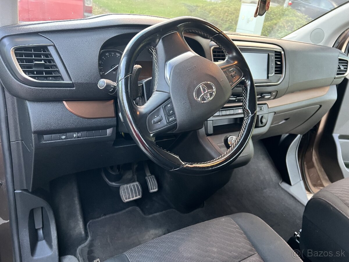 Toyota Proace Verso - 13